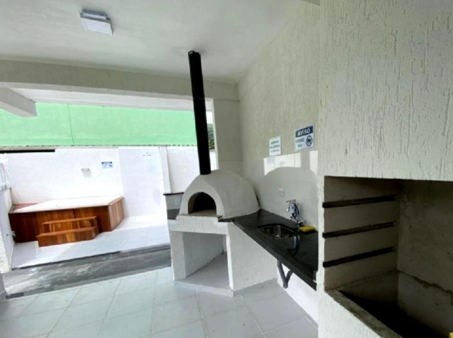 Apto - Praias Santa Rita, Enseada E Pereque Apartamento *