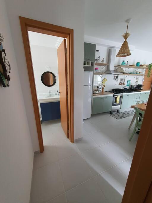 Apto - Praias Santa Rita, Enseada E Pereque Apartamento *